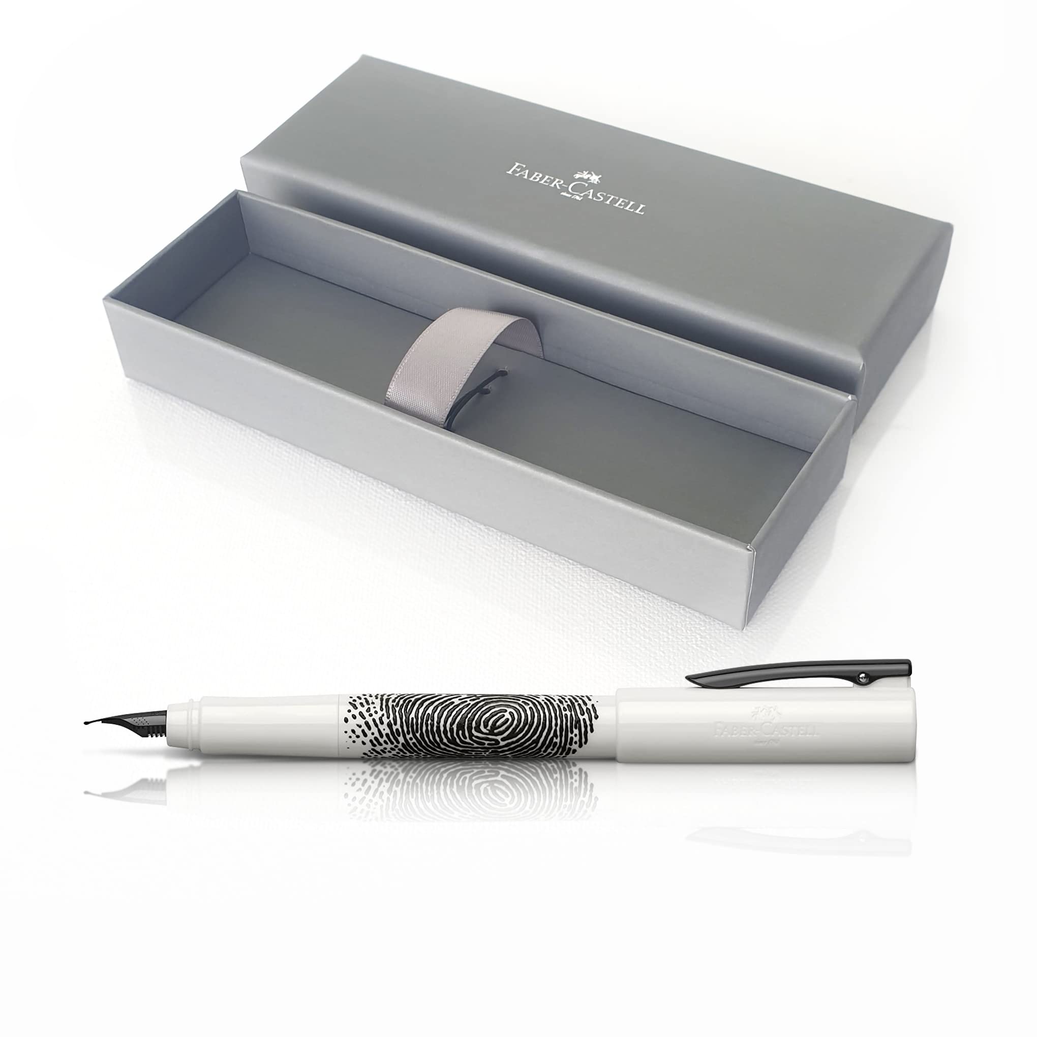 Amazon | Faber Castell WRITink 万年筆 細字 (F) ホワイト 指紋